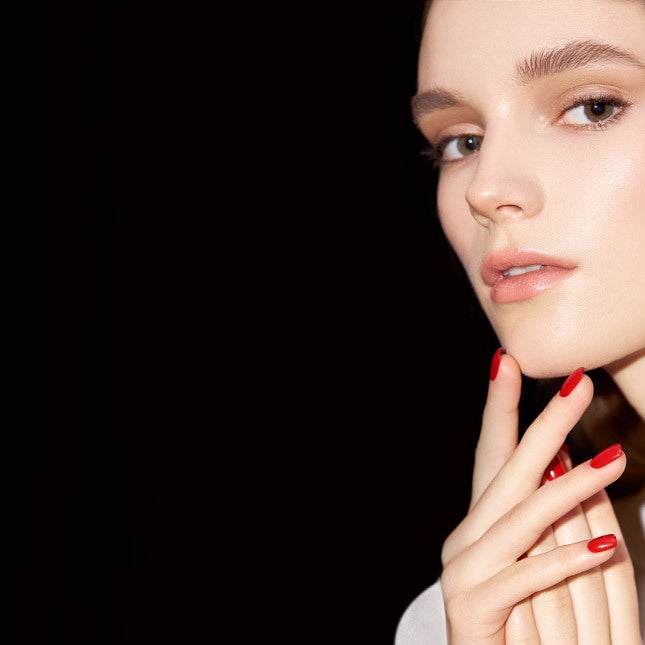 Match your nails to your lingerie - color trends 2024