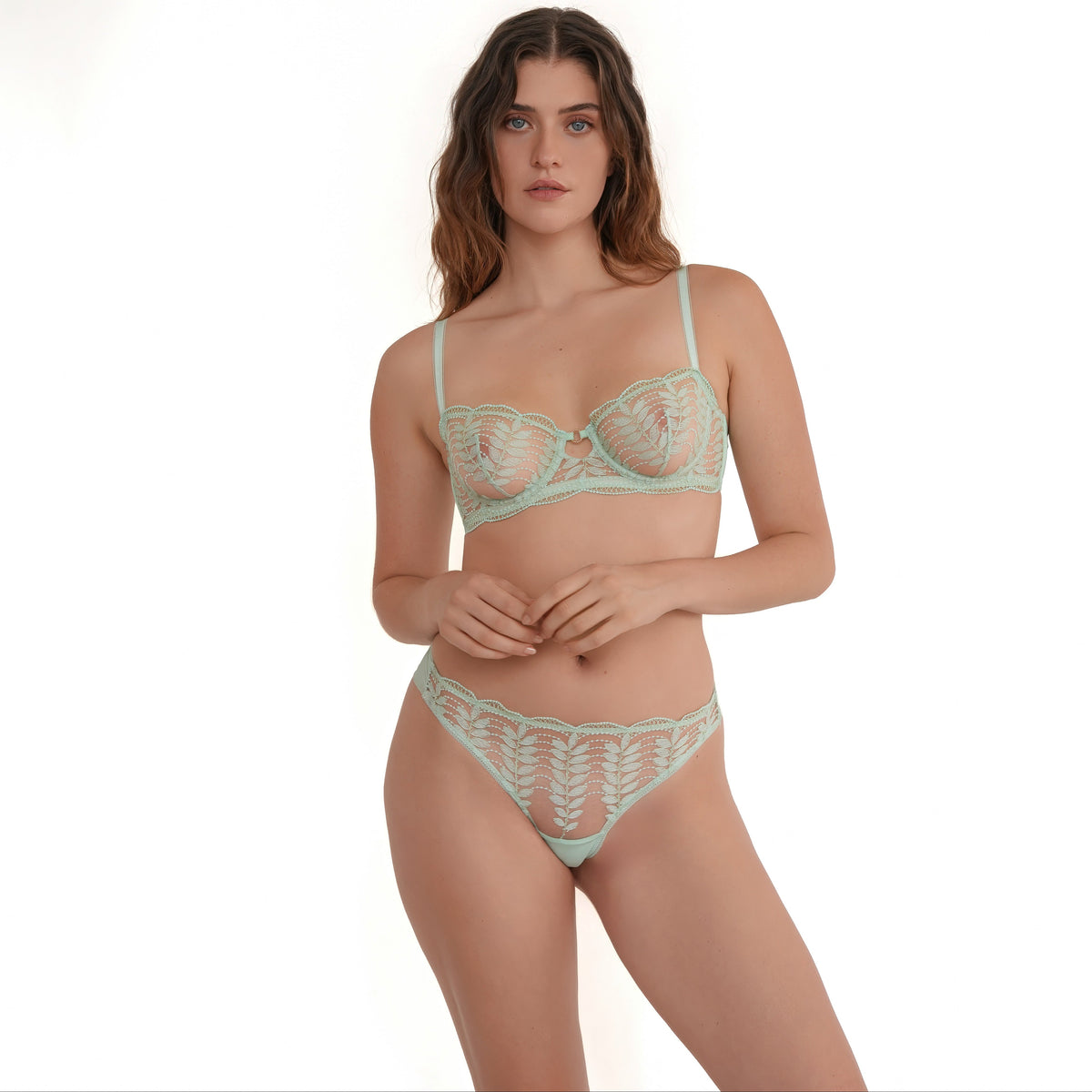 Huit - Amélie - AML-J14 - seamless Tanga