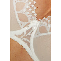 Sheer Mesh Balconette Bra Gorteks Calypso