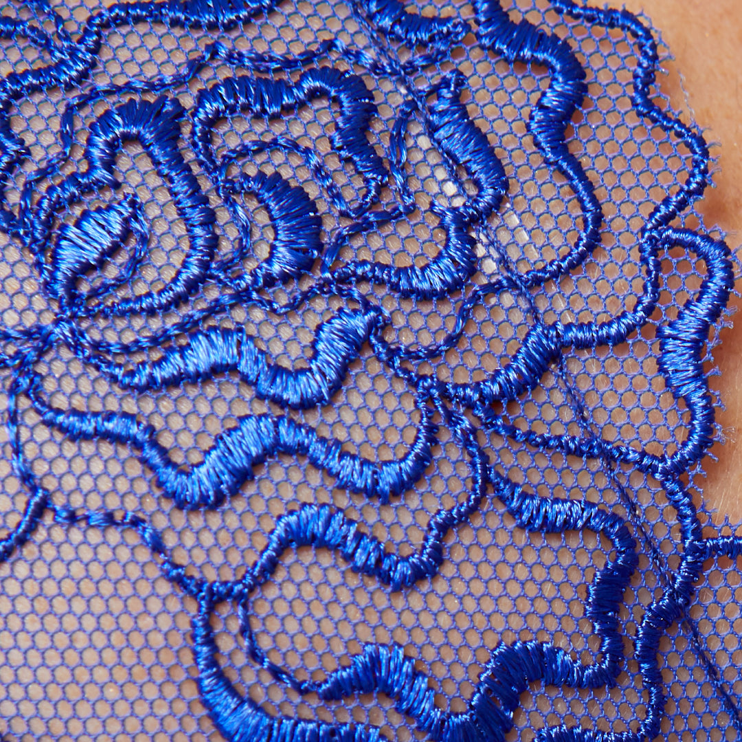 Sheer Lace Balcony Bra Gorteks Pamela Sapphire detail