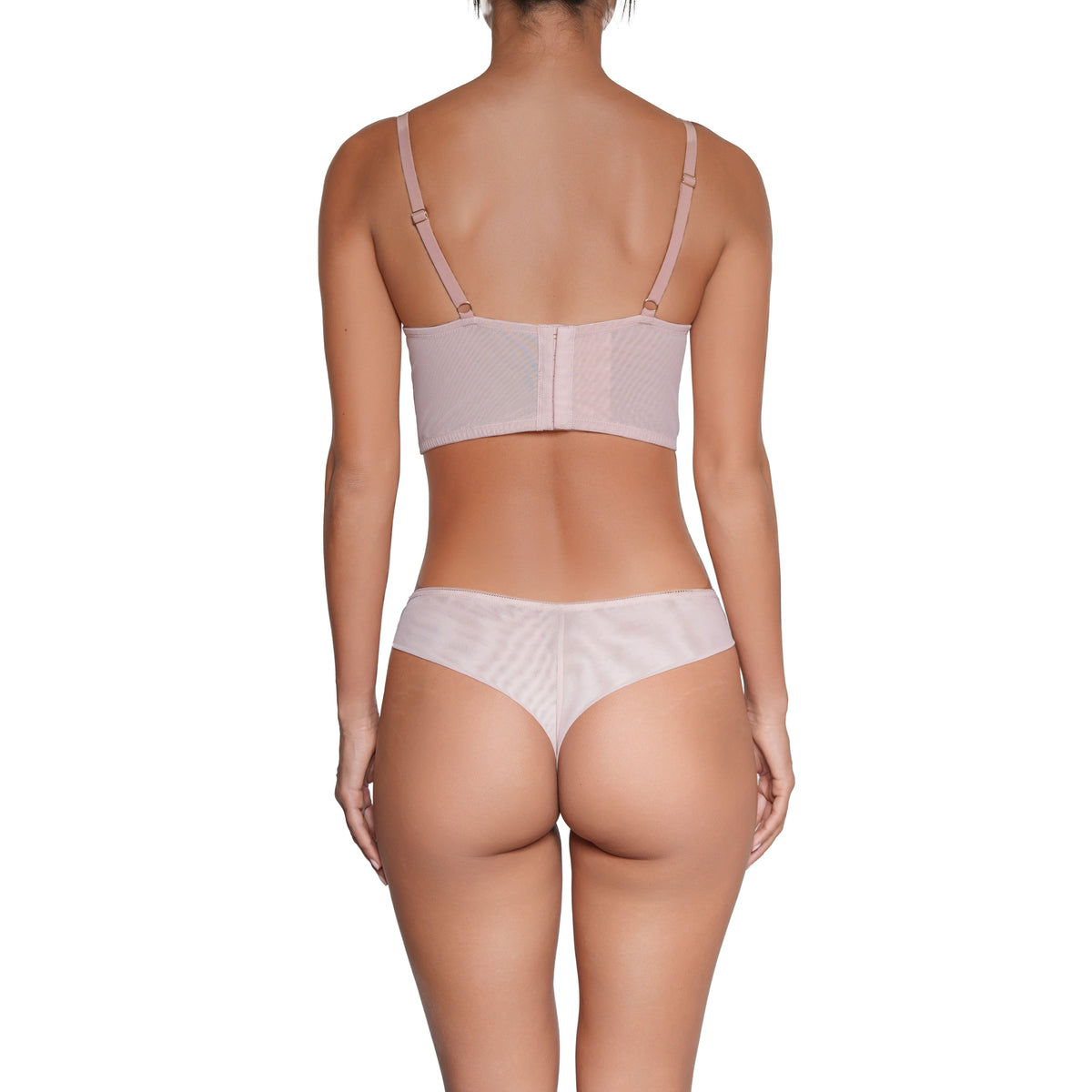 Huit - Élise Bustier