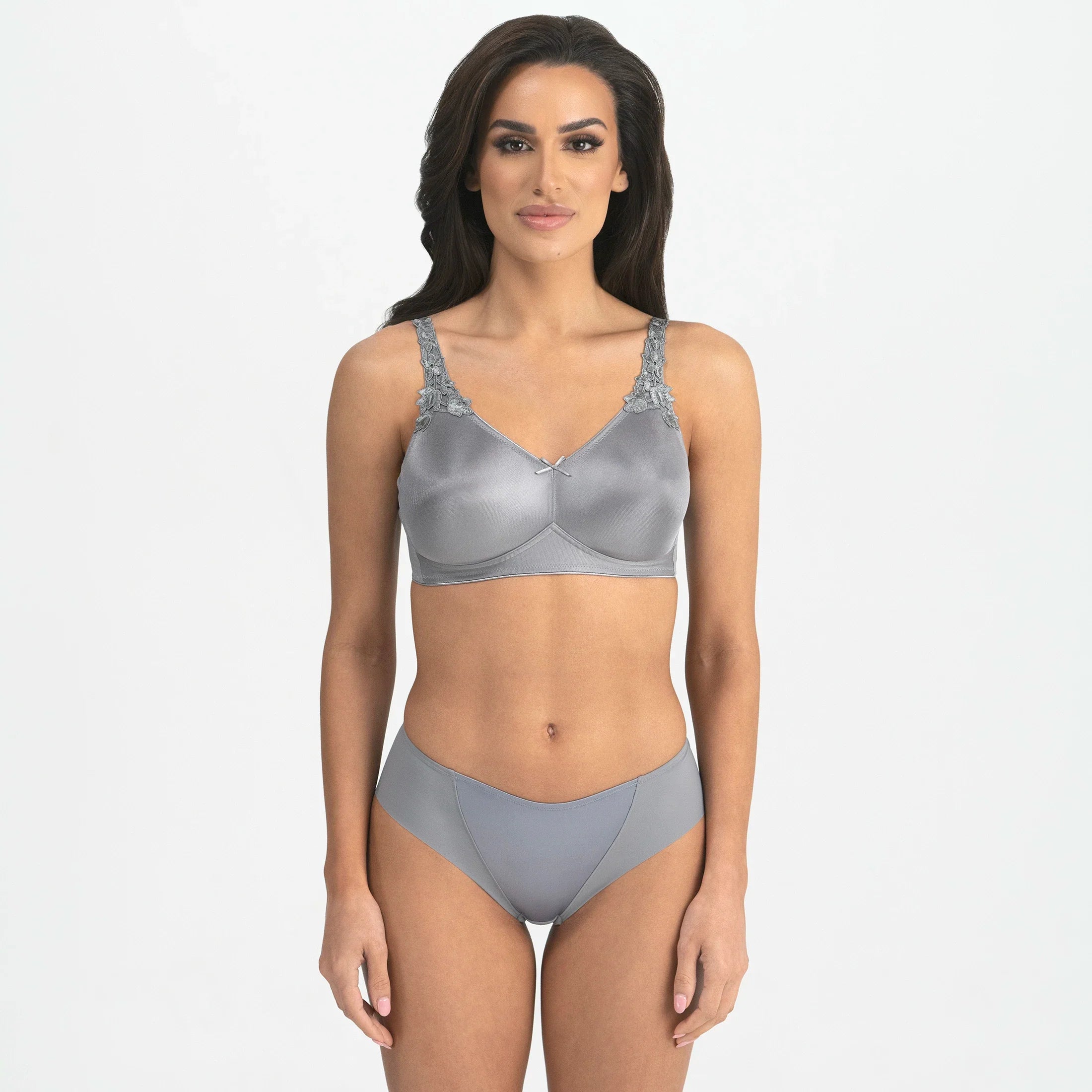 Everyday Wireless Minimizer Bra Dominique Jilian Gray
