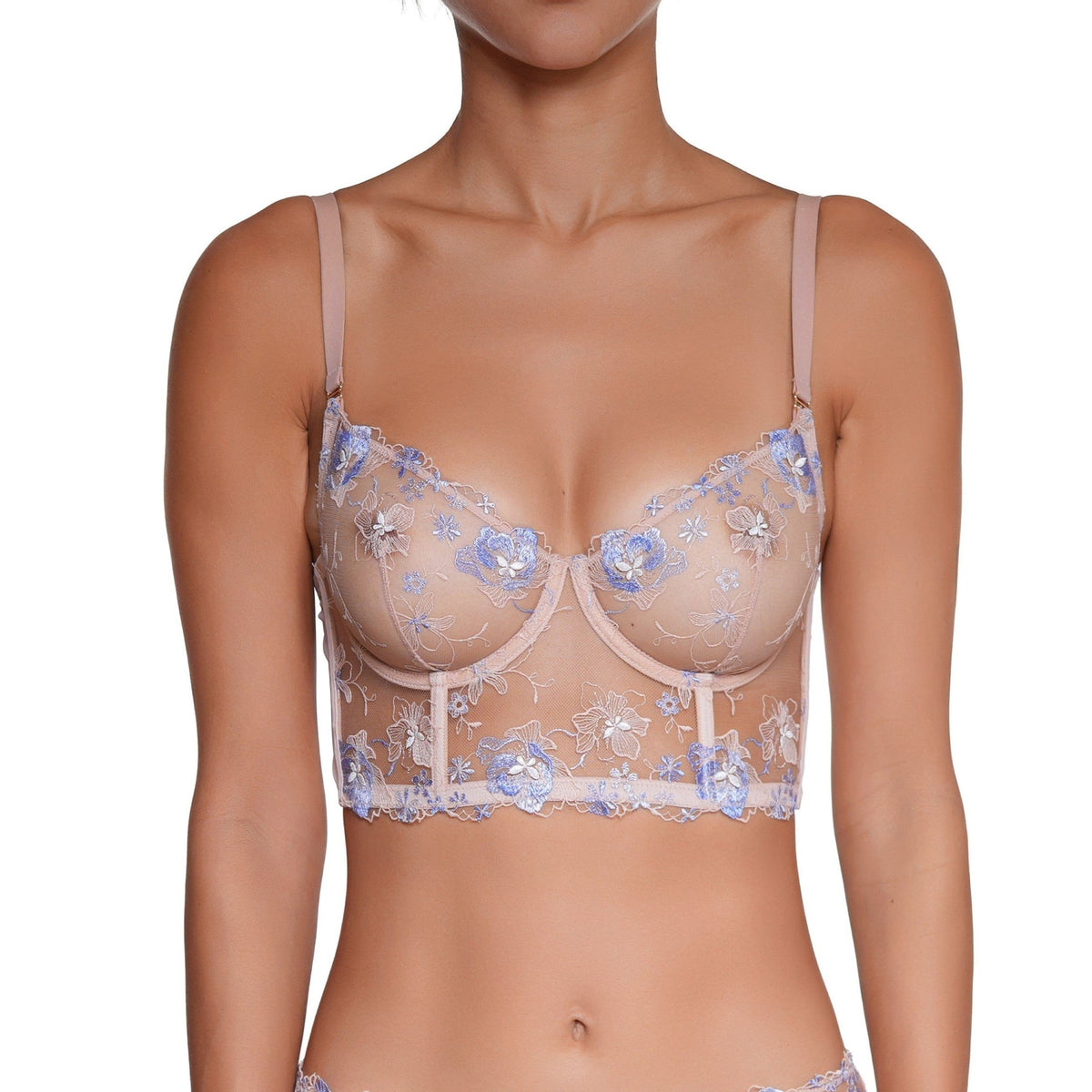 Huit - Élise Bustier